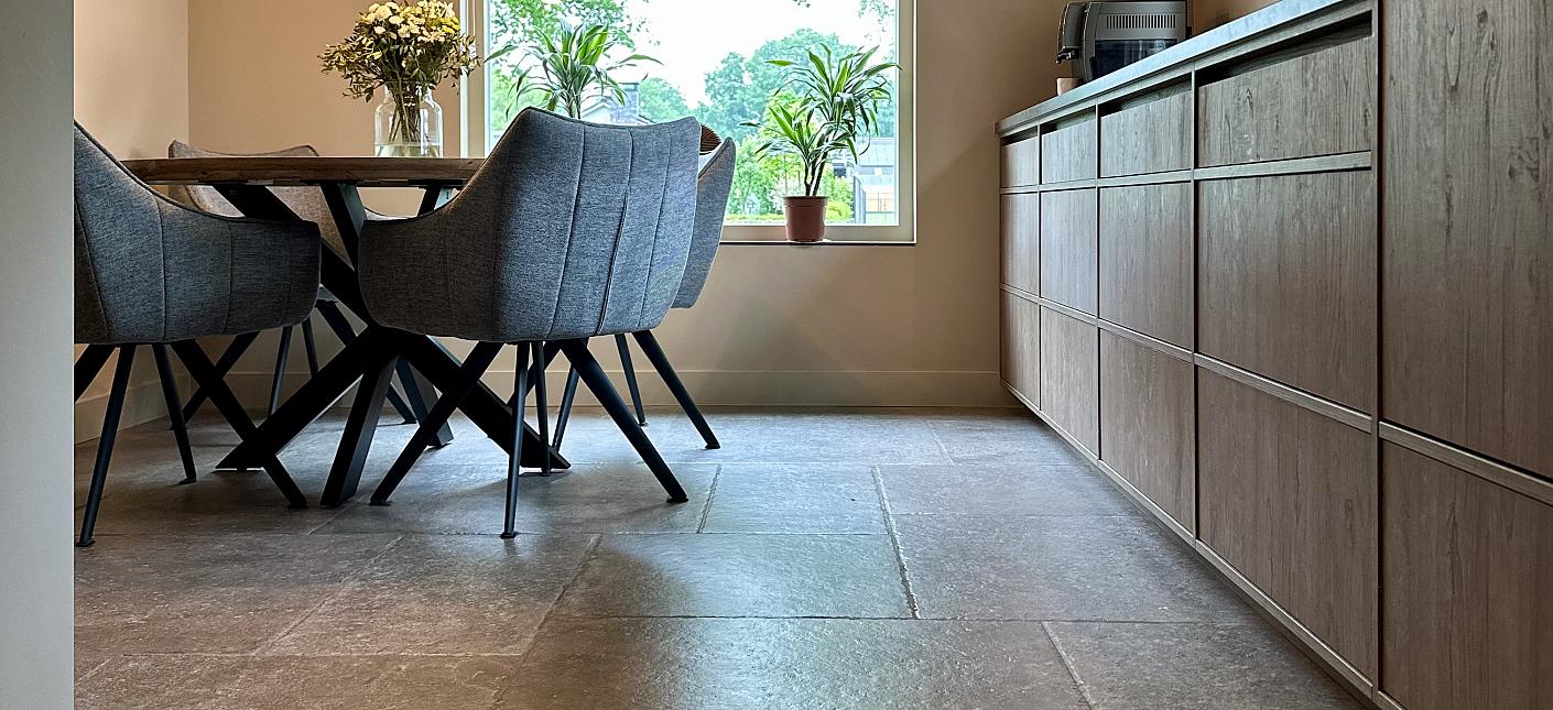 af9b64df9281f3d369e4e5d7454e6ffc85bafad2.jpg?1240428288&focus=43.11 56